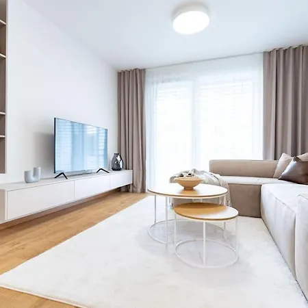 Apartman Al-Park S Private Garage Parking Free, 5 Min Peso Do Centra Košice Exterior foto